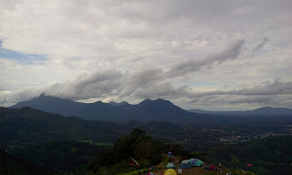 LAUTAN AWAN WISATA BUKIT JAMUR BENGKAYANG KALIMANTAN BARAT 22 LAUTAN AWAN WISATA BUKIT JAMUR BENGKAYANG KALIMANTAN BARAT 21