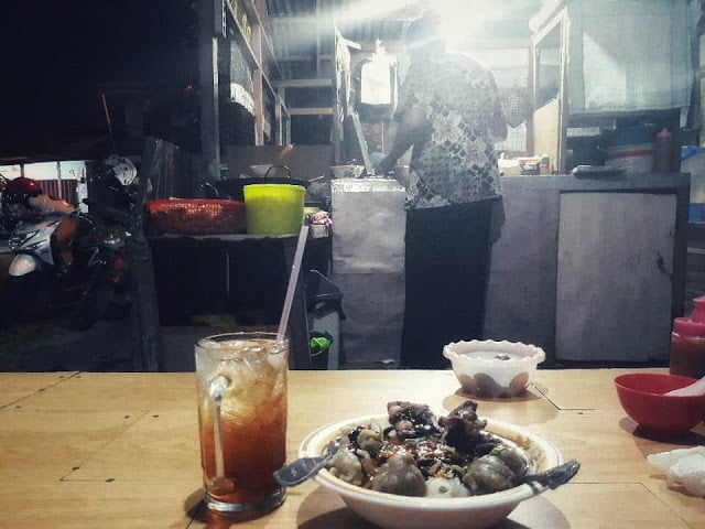 Bakso Bude Pontianak Jagoannya Bakso dengan Sop Tulang Warung Bakso Bude Pontianak