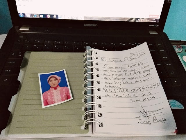 Kenapa Saya Harus Menulis, Sebuah Ikrar Untuk Terus Menulis