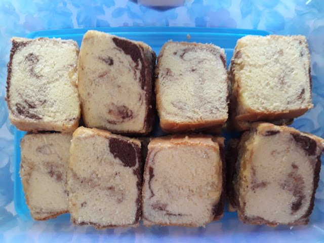 Marmer Cake Mudah Enak Irit dan Anti Gagal